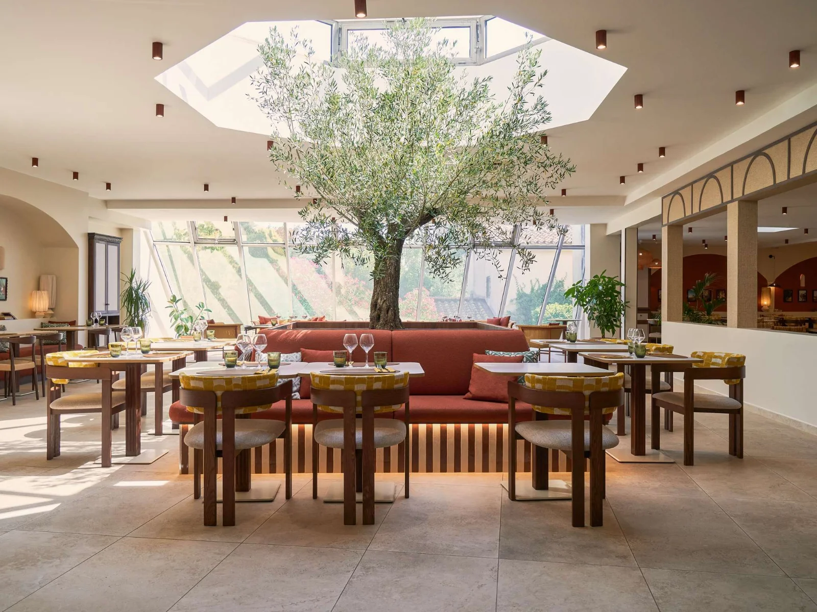 Restaurant hôtel Mercure Arles